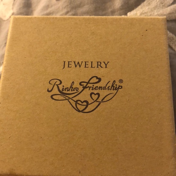 10 Gold Rings - Picture 2 of 2